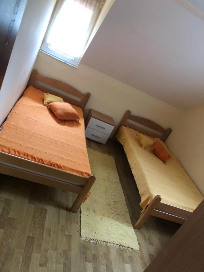 Vikendica Maksimovic - Tara - Primamo Vaucere Villa Kaludjerske Bare Kültér fotó